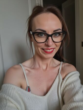 Eva Cherie