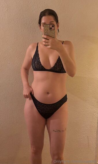 evaapples Nahé Úniky OnlyFans Fotka 2