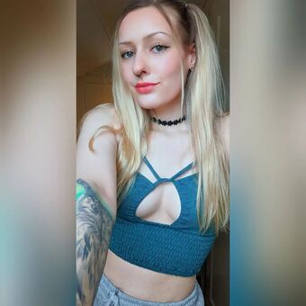 EvaBreem Nahé Úniky OnlyFans Fotka 13