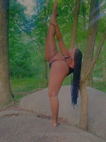 everythingtasty Nahé Úniky OnlyFans Fotka 39