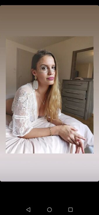 Ewenae Nahé Úniky OnlyFans Fotka 13