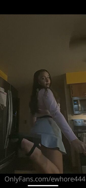 Ewhore444