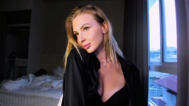 f1oraa Nahé Úniky OnlyFans Fotka 8