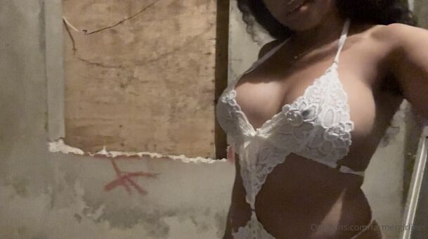 Farmer Girl Jess Nahé Úniky OnlyFans Fotka 13