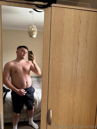 fattracklad Nahé Úniky OnlyFans Fotka 21