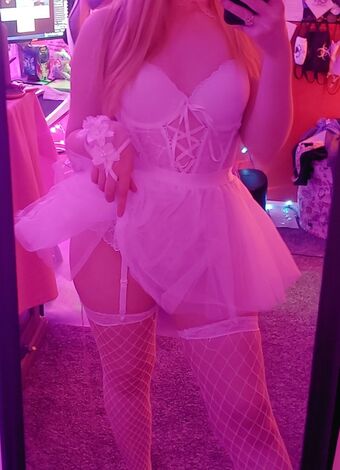 fenrie Nahé Úniky OnlyFans Fotka 2