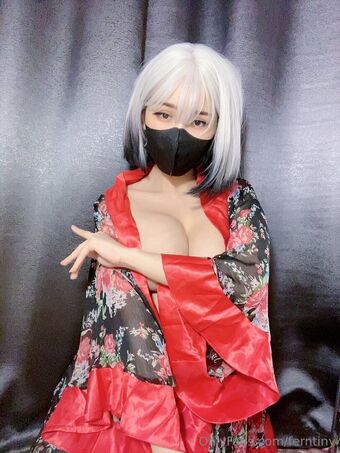 ferntiny Nahé Úniky OnlyFans Fotka 12