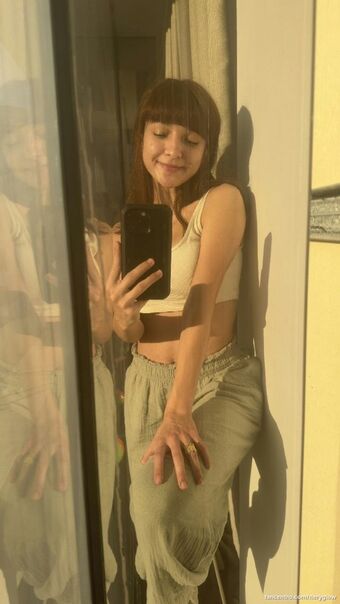 FieryGlow Nahé Úniky OnlyFans Fotka 4