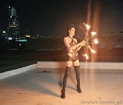 fire_gal Nahé Úniky OnlyFans Fotka 43