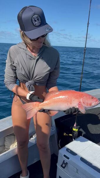 Fishhuntressamy Nahé Úniky OnlyFans Fotka 12