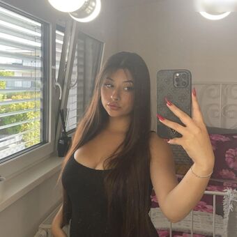 flore0 Nahé Úniky OnlyFans Fotka 2