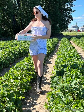 flowerava Nahé Úniky OnlyFans Fotka 7