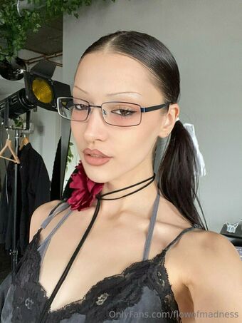 flowofmadness Nahé Úniky OnlyFans Fotka 26
