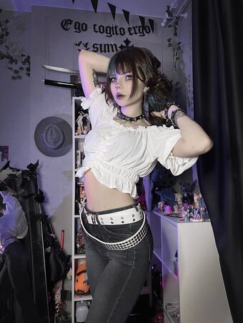 Flutterow Nahé Úniky OnlyFans Fotka 48