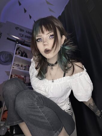 Flutterow Nahé Úniky OnlyFans Fotka 52