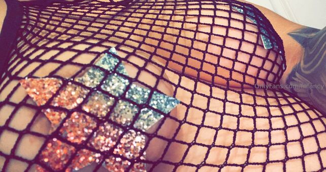 fnfancy Nahé Úniky OnlyFans Fotka 19