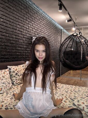 foxietime Nahé Úniky OnlyFans Fotka 11