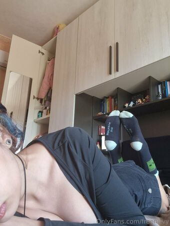 freenirvy Nahé Úniky OnlyFans Fotka 26