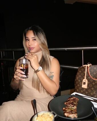 Gaby Cerejinha Nahé Úniky OnlyFans Fotka 11