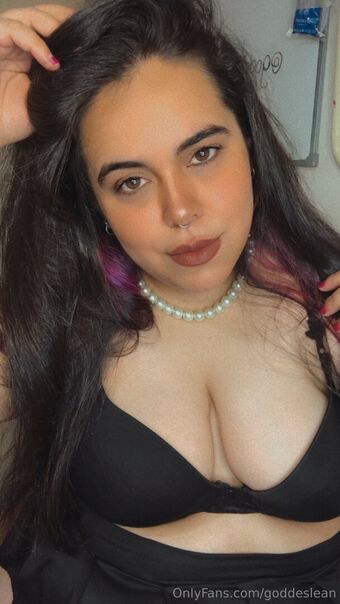goddeslean Nahé Úniky OnlyFans Fotka 27