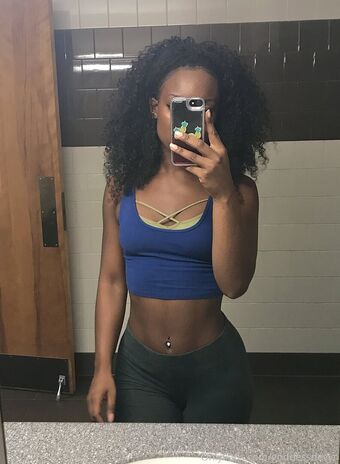 goddessdevyn Nahé Úniky OnlyFans Fotka 13