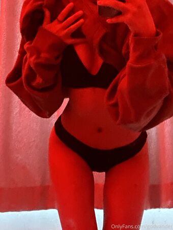 godvander Nahé Úniky OnlyFans Fotka 18