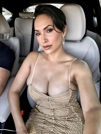 Golfmami Nahé Úniky OnlyFans Fotka 3
