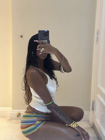 Graveyardkitty_ Nahé Úniky OnlyFans Fotka 16