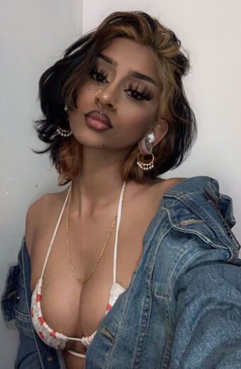 Graveyardkitty_ Nahé Úniky OnlyFans Fotka 19