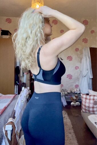 Hari Beavis Nahé Úniky OnlyFans Fotka 75