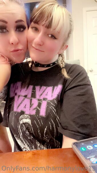 harmonylove13 Nahé Úniky OnlyFans Fotka 12