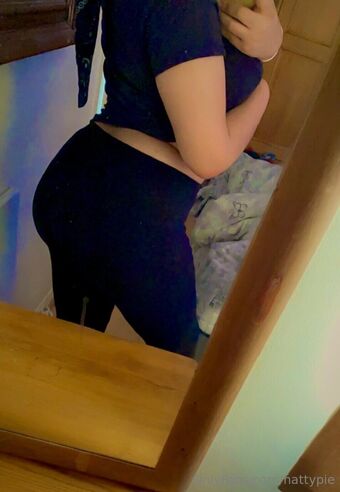 hattypie Nahé Úniky OnlyFans Fotka 17
