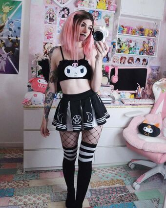 hell0kittyglock Nahé Úniky OnlyFans Fotka 10