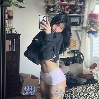 hellbabylexi Nahé Úniky OnlyFans Fotka 6