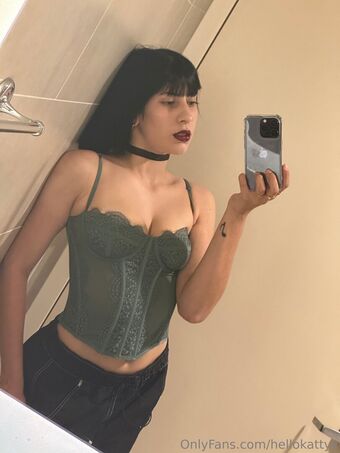 hellokattyx Nahé Úniky OnlyFans Fotka 16