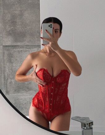 hellolana Nahé Úniky OnlyFans Fotka 12