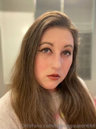 hellsingqueen666 Nahé Úniky OnlyFans Fotka 29