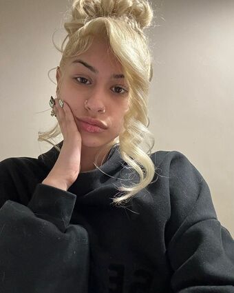 Hollynbanks Nahé Úniky OnlyFans Fotka 1