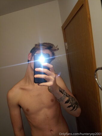 hot.hunter Nahé Úniky OnlyFans Fotka 6