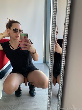 HungSonya Nahé Úniky OnlyFans Fotka 17