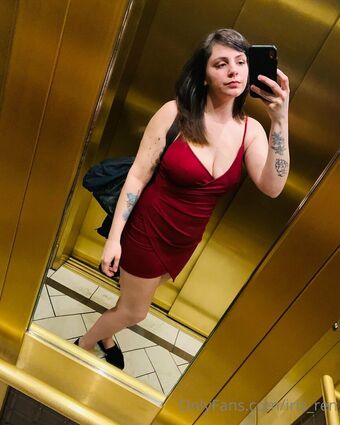 iris_ren Nahé Úniky OnlyFans Fotka 8