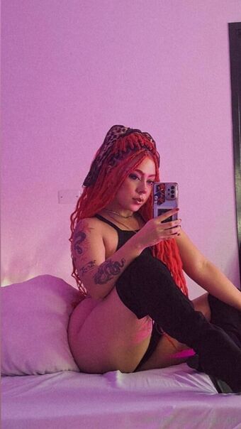 isaredd Nahé Úniky OnlyFans Fotka 14