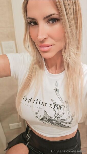 issafree Nahé Úniky OnlyFans Fotka 8
