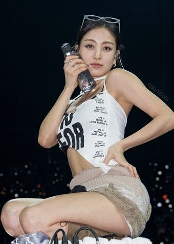Jihyo Nahé Úniky OnlyFans Fotka 489