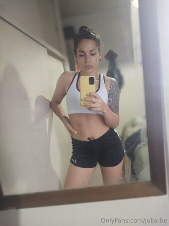 julia-be Nahé Úniky OnlyFans Fotka 1