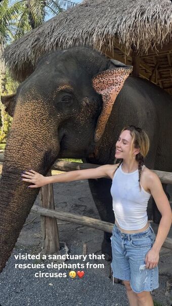 Kacey Fifield Nahé Úniky OnlyFans Fotka 68