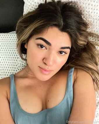karinugh Nahé Úniky OnlyFans Fotka 12