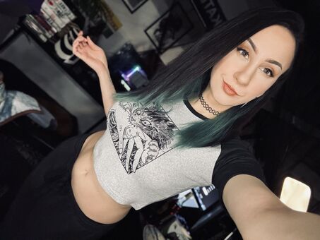 Katlink Nahé Úniky OnlyFans Fotka 9