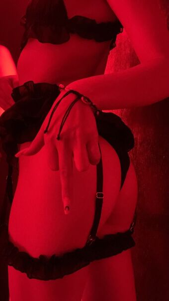 katrishka Nahé Úniky OnlyFans Fotka 5