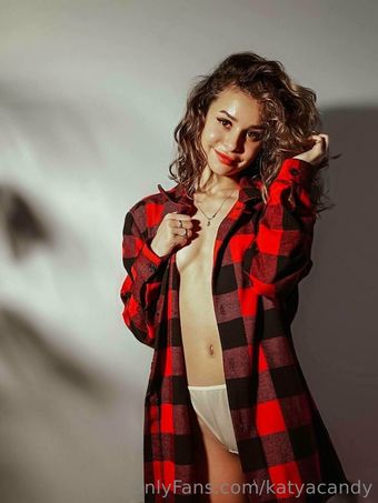 katyacandy Nahé Úniky OnlyFans Fotka 15